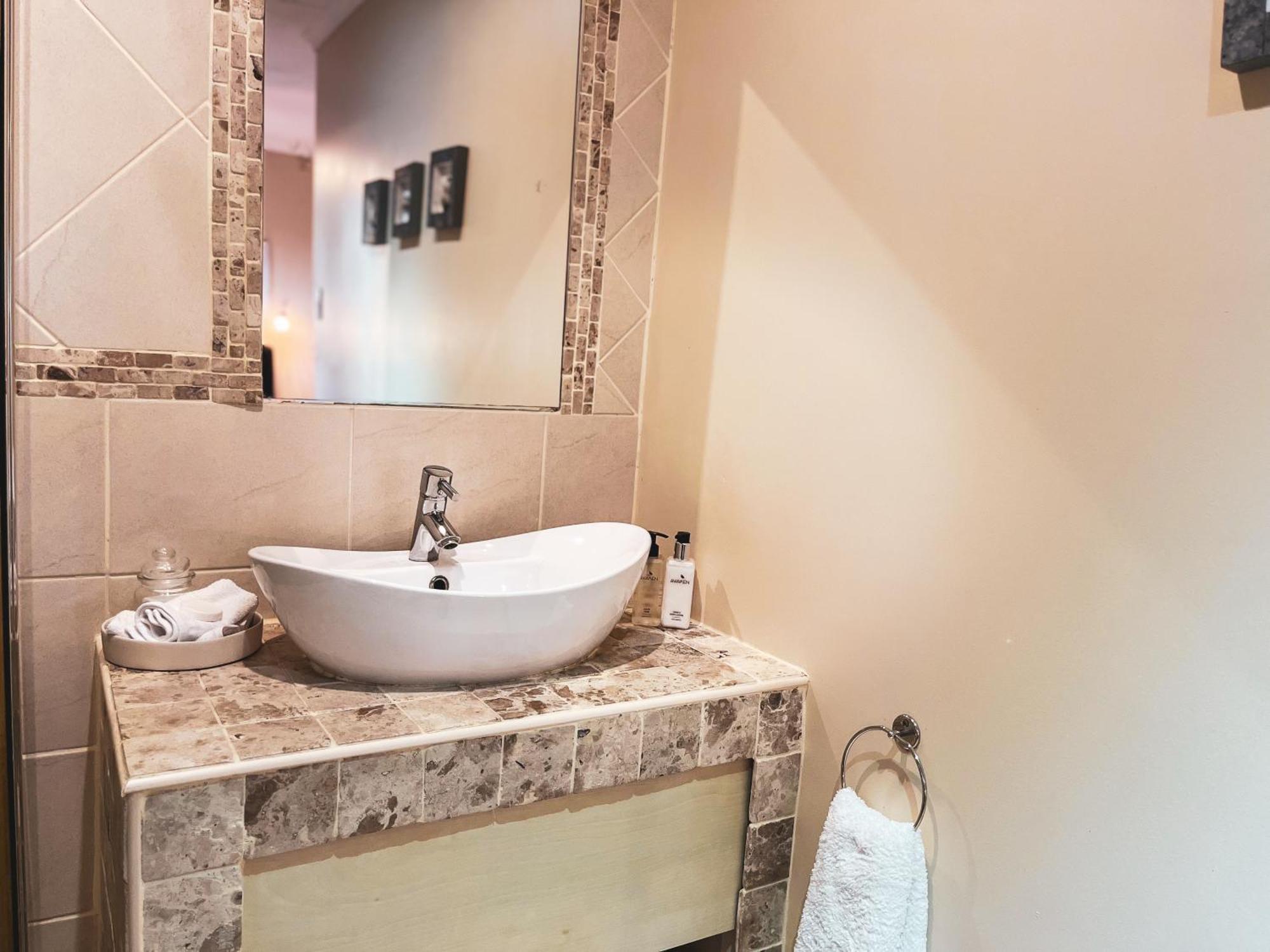 Appartement Oyster Kaya At Oyster Bay Extérieur photo